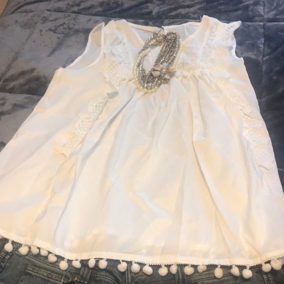 Top - Picture 2 of 4